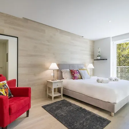 Stylish In Liberdade With Parking By Lovelystay * Lisboa