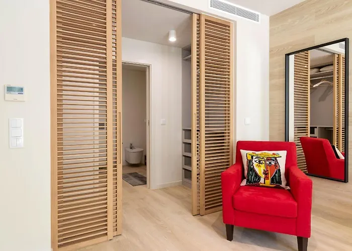 Modern & Stylish In Av. Da Liberdade By Lovelystay *
