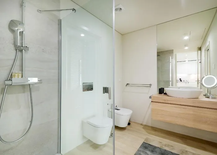 Modern & Stylish In Av. Da Liberdade By Lovelystay * Lizbona