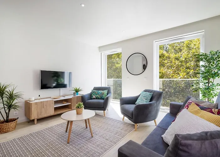 Modern & Stylish In Av. Da Liberdade By Lovelystay Lizbona