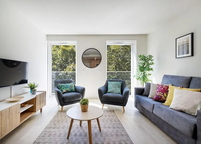 Modern & Stylish In Av. Da Liberdade By Lovelystay *